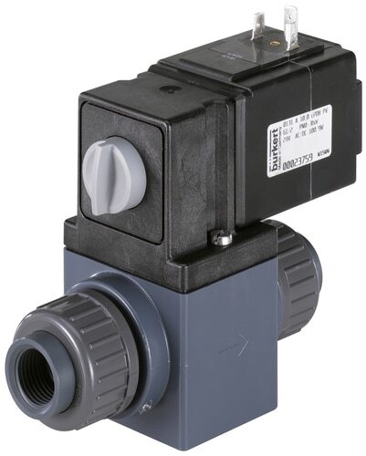 Solenoid Valve NPT 3/8'' NC PVC EPDM 0-3bar/44psi 240VAC Vacuum 131 452617