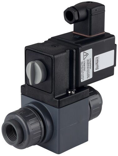 Solenoid Valve G1/2'' NC PVC FKM 0-1bar/15psi 24VAC/DC Vacuum 131 47398