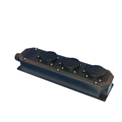 Hateha 3-Way Power Distribution Box 16A IP44 - 12.112.002