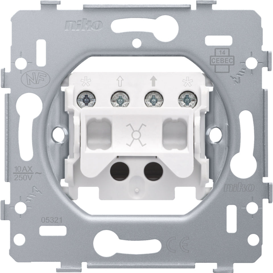 Niko 10A 250V Intermediate Switch Base With Screw Terminals - 170-71701