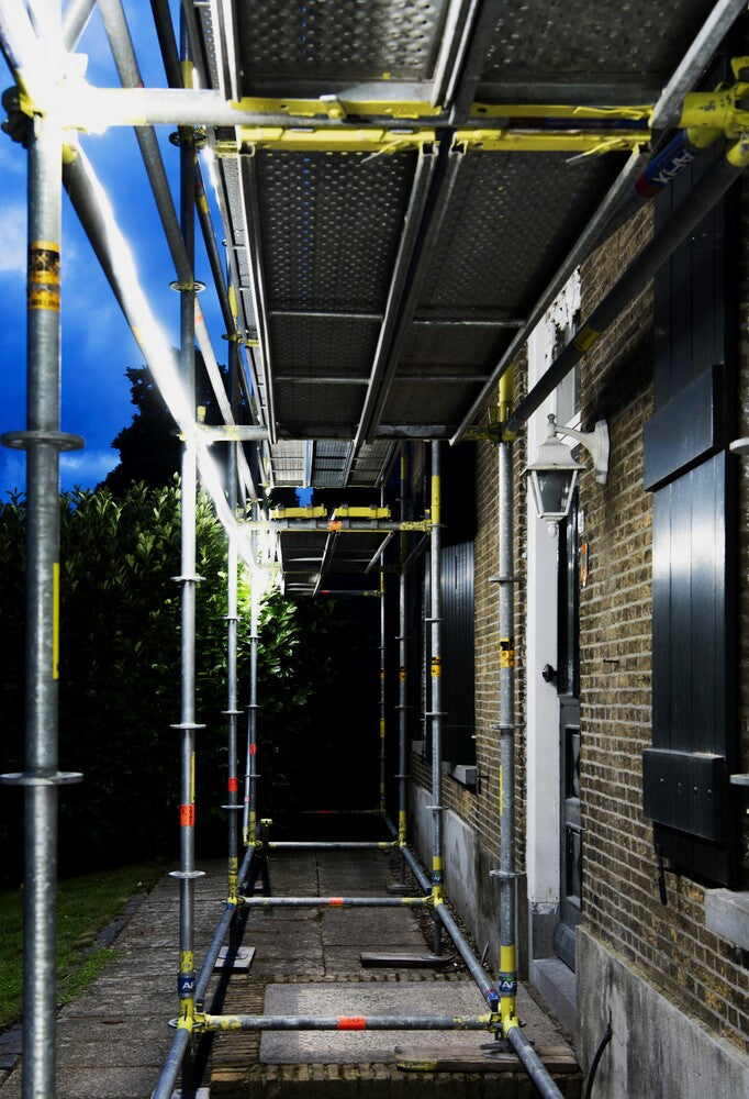 Meson Rope Bailey Robust LED Rope Light 50M 380LM 4000K IP65 - 145374 | Tameson.com