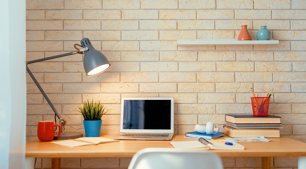 Philips MASTER Ultra Efficient E27 LED Bulb 2.3-40W 830 - 8720169254046