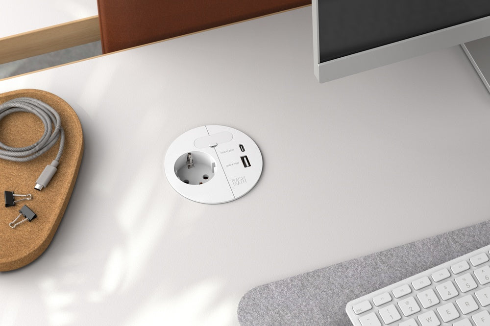 Bachmann Loop In Charge Power USB Desktop Hub White - 938.301